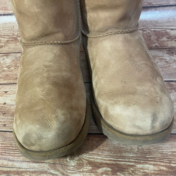 UGG Girls Classic Short II Pull On Winter Boots, Size 5 M Big Kid - Picture 6 of 11